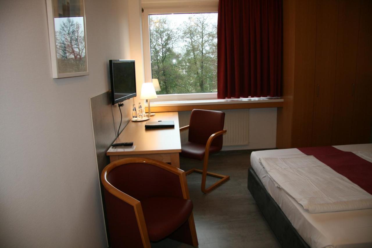 Bildungszentrum Erkner Buitenkant foto